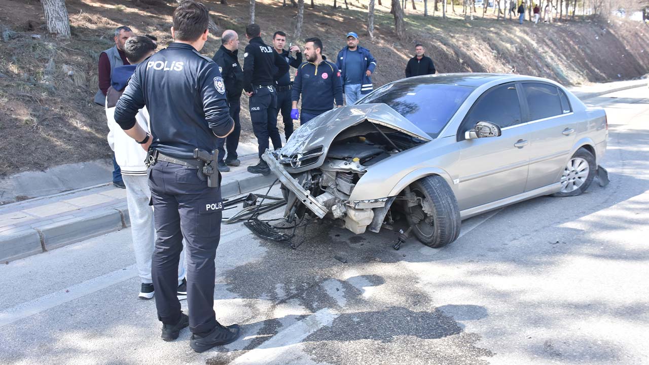 Gaziantep'te trafik kazası: 1 kişi ölü, 3 kişi yaralı