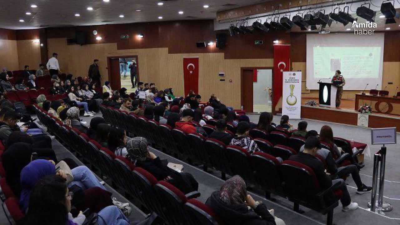 Iğdır’da kadınlara KADES anlatıldı