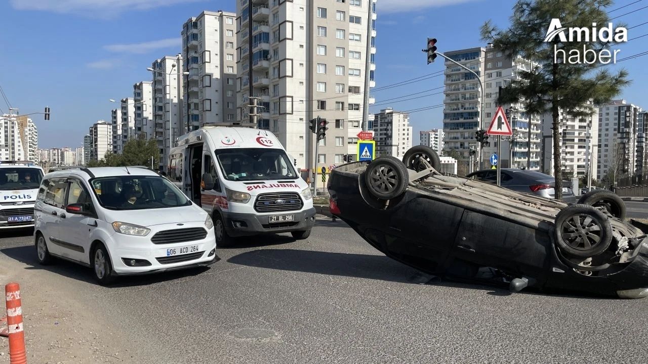 Diyarbakır’da korkutan kaza: 3’ü çocuk 6 yaralı