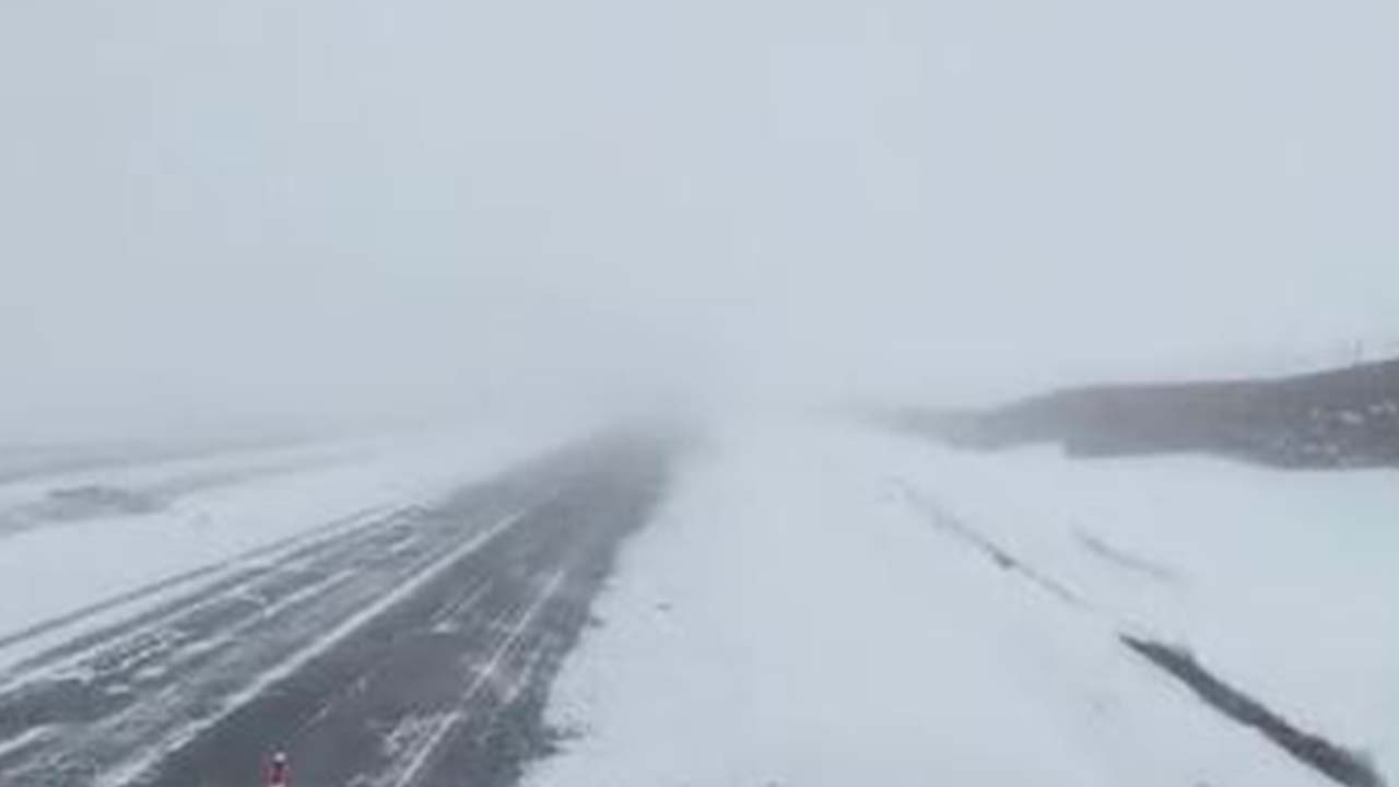 Ardahan’da kar yağışı etkili oldu