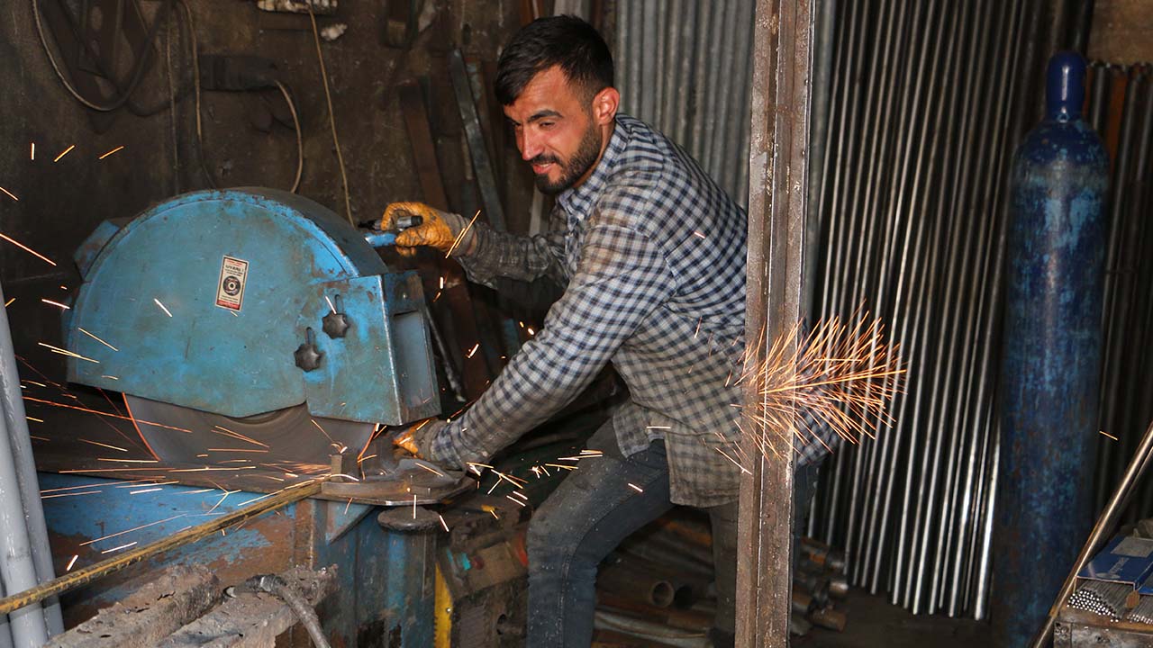 Diyarbakır’daki hurdacılar 1 Mayıs'ta da çalıştı