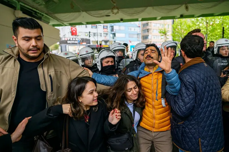 İstanbul’da 1 Mayıs gösterilerinde 384 kişi gözaltına alındı!