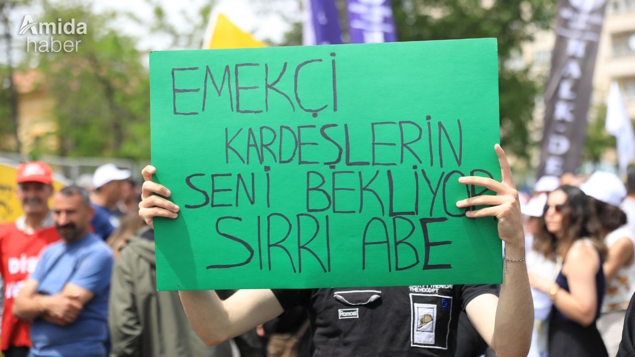 Diyarbakır meydanında Sırrı Süreyya Önder’e vefa