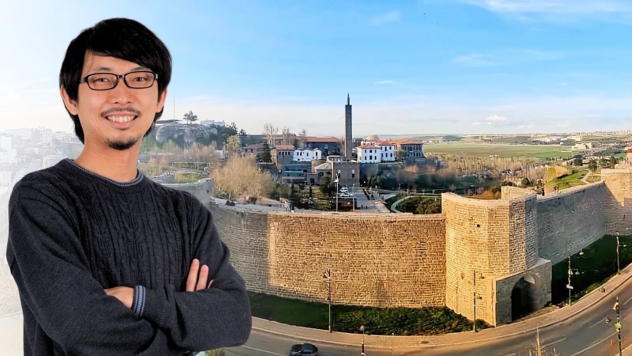 Japon Youtuber Urfa dedi, Diyarbakırlılar kızdı