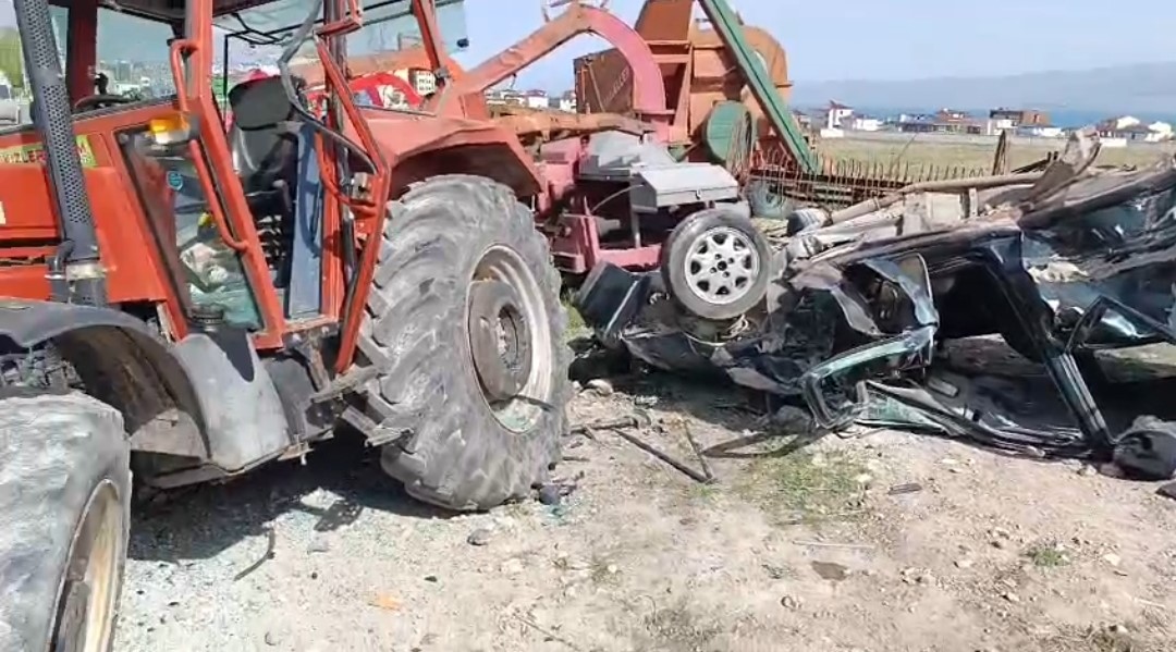 Van'da trafik kazası: 4 yaralı
