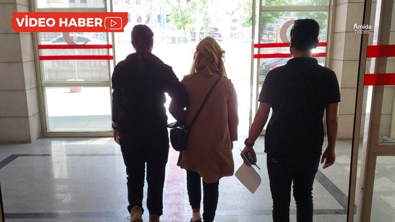 Siirt'te mağazadan kıyafet hırsızlığı güvenlik kamerasına yansıdı