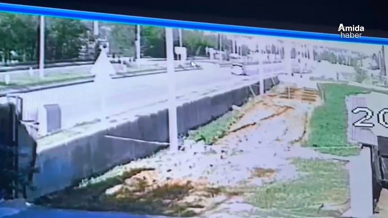 Muş’ta otomobilin çarptığı 6 yaşındaki çocuk ağır yaralandı