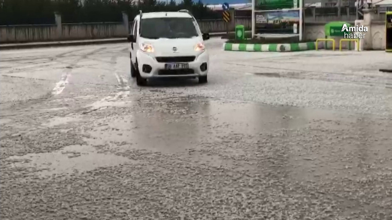 Kars’ta dolu yağışı etkili oldu