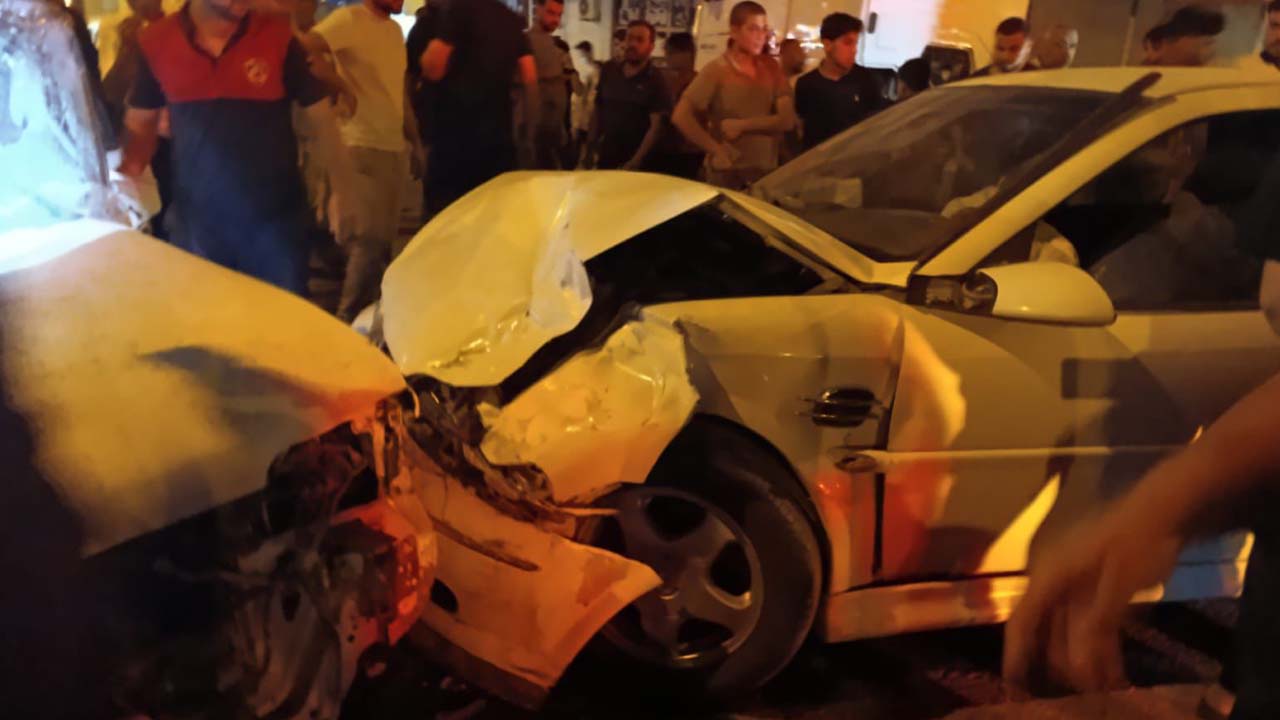 Şanlıurfa'da otomobiller çarpıştı: Ölü ve yaralılar var