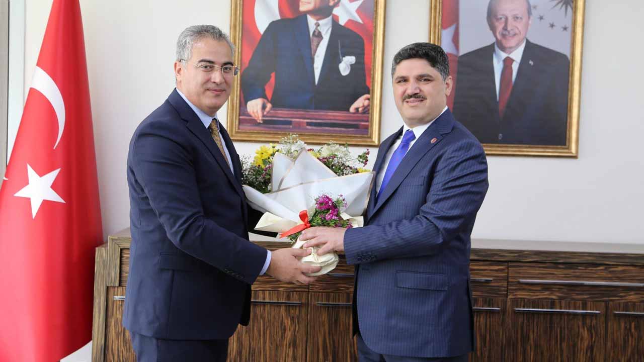 Diyarbakır’ın yeni İl sağlık müdürü Emre Asiltürk kimdir?