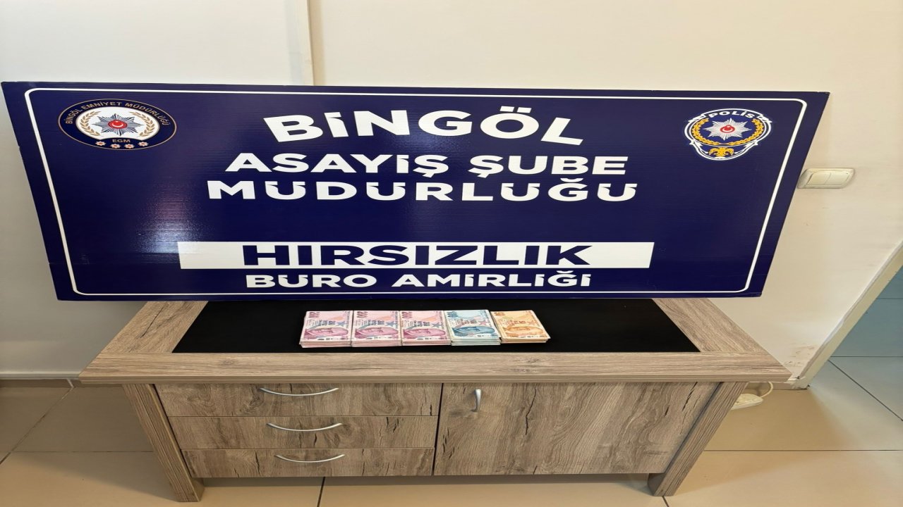 Bingöl'de bankta unutulan telefonu alan şüpheli yakalandı