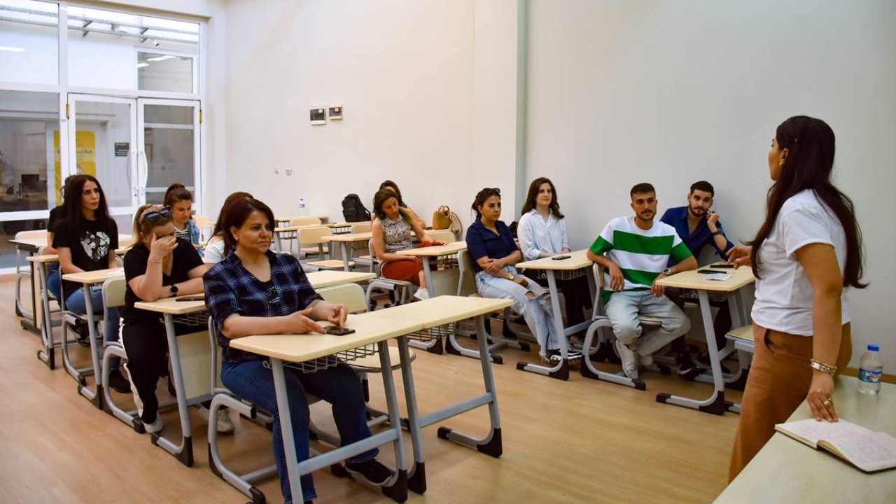 Diyarbakır’da işaret dili kursu başladı