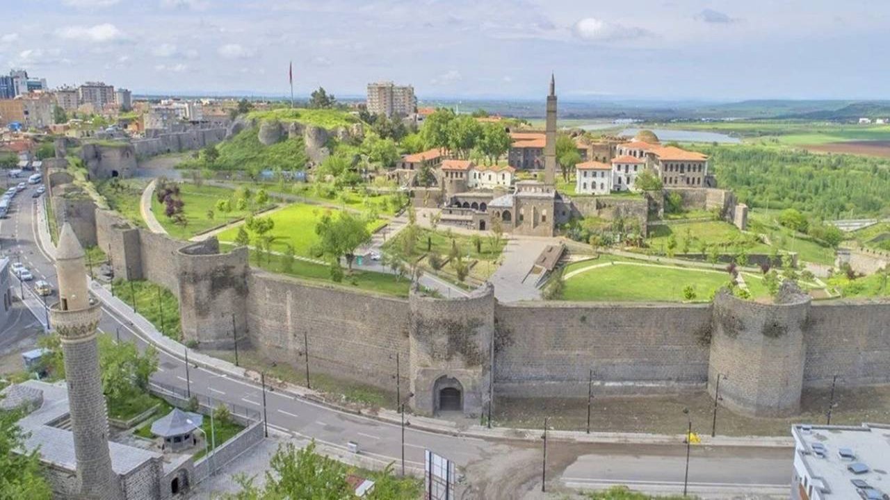 Diyarbakır’dan Gazze’ye 17 milyon destek