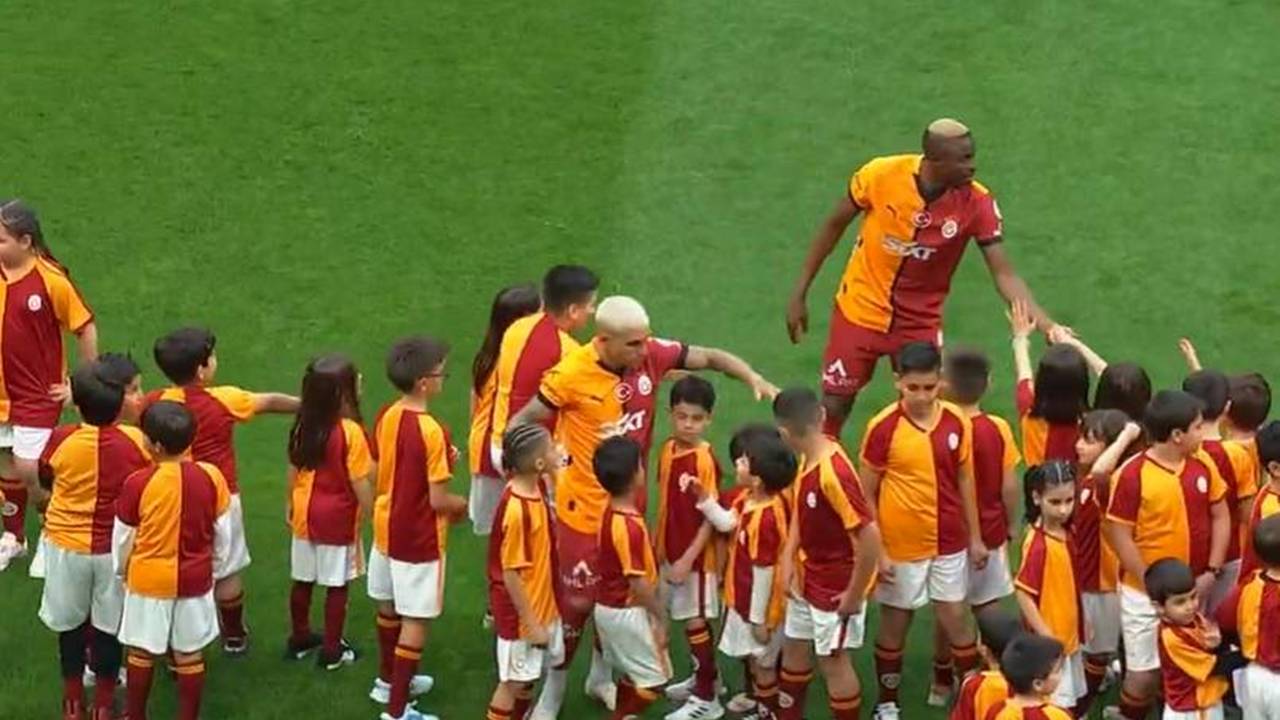 Maç başladı: Galatasaray ‘5. Yıldız’ için sahada
