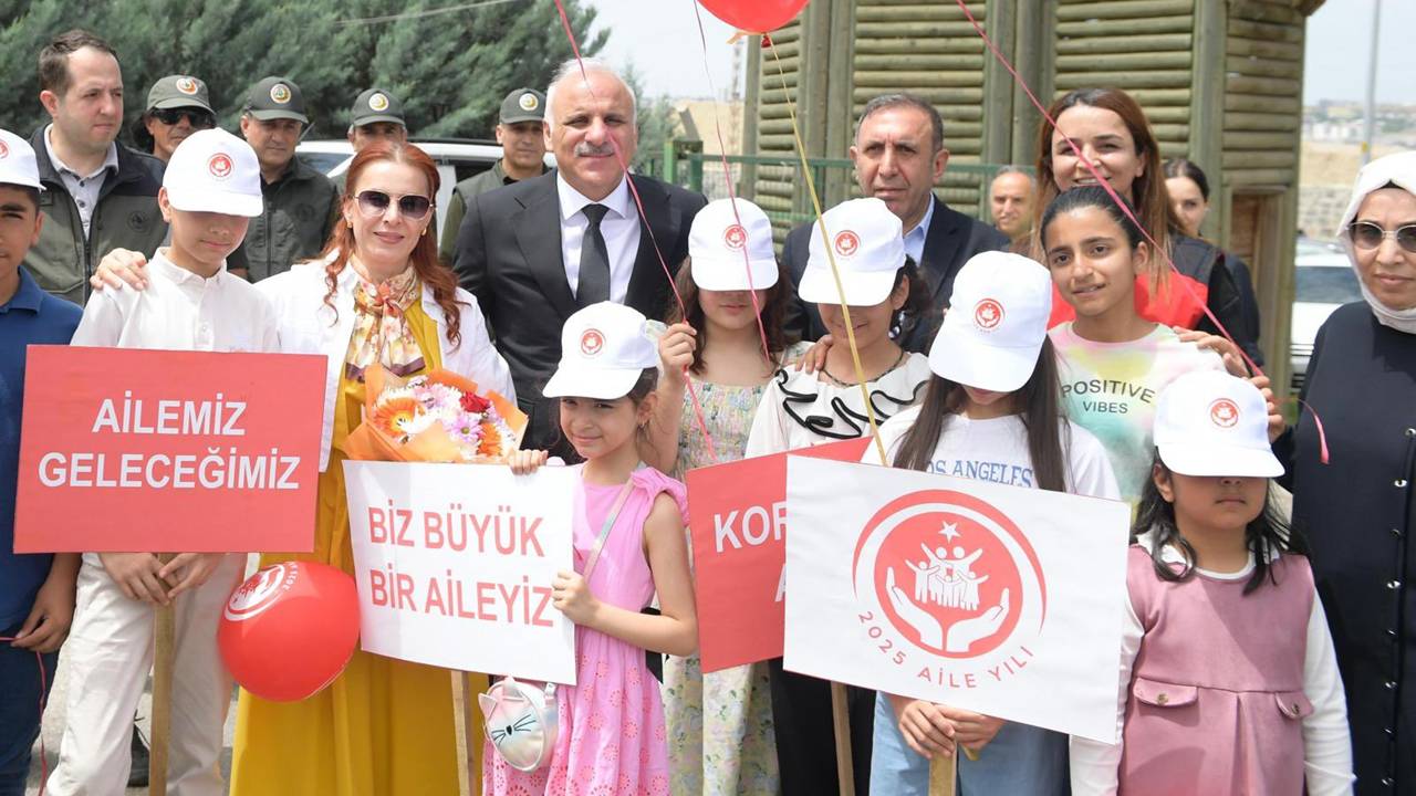 Diyarbakır’da fidanlar ‘Koruyucu Aileler’ için dikildi