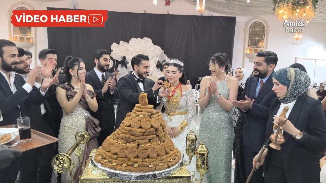 Diyarbakır’daki düğünde pasta yerine 21 katlı burma kadayıf