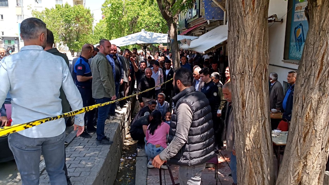 Kars'ta silahlı kavga: 1’i muhtar 4 yaralı
