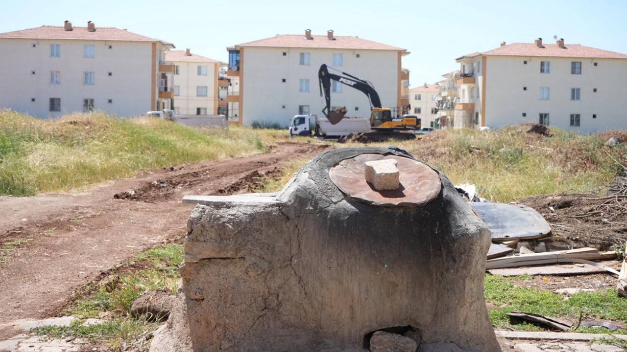 Diyarbakır’daki belediye 6 yıl sonra el attı: Yol yapılacak