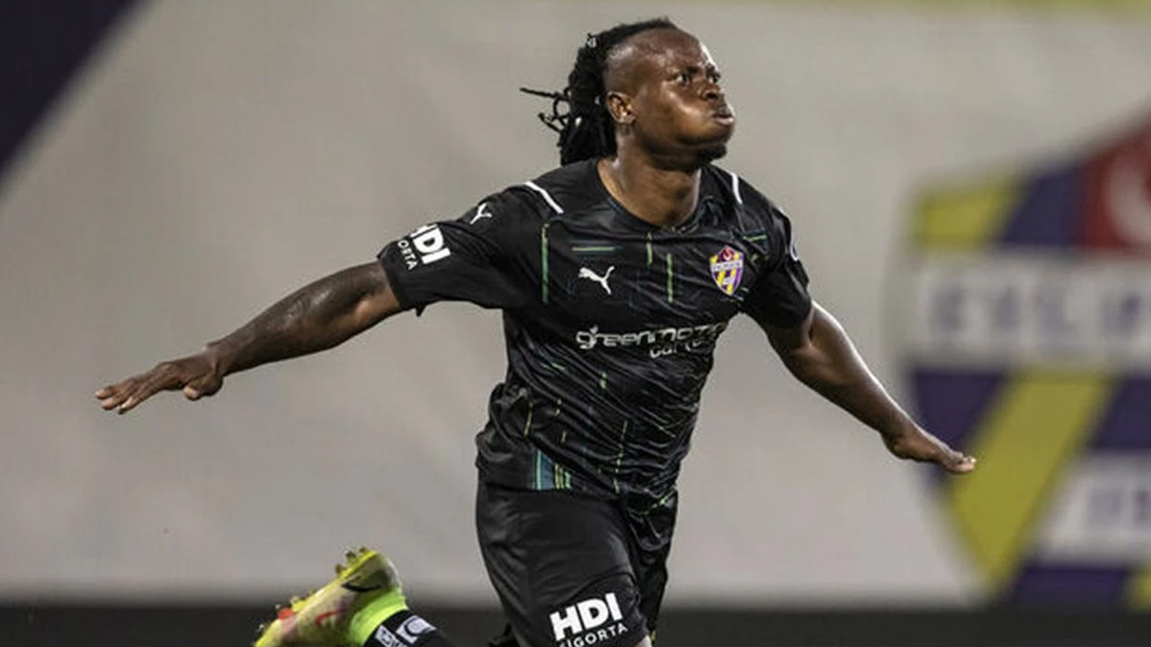 Amedspor golcüsünü buldu: Eze geliyor!