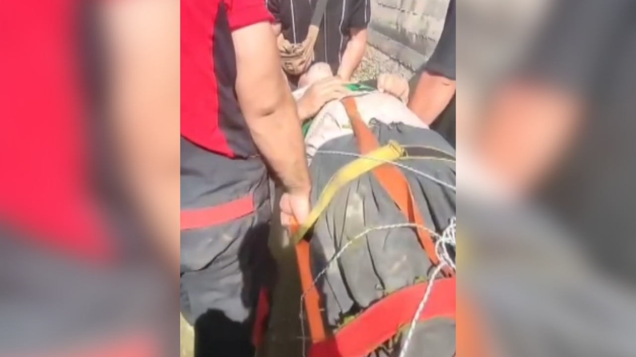 Sulama kanalına düşen kişi kurtarıldı