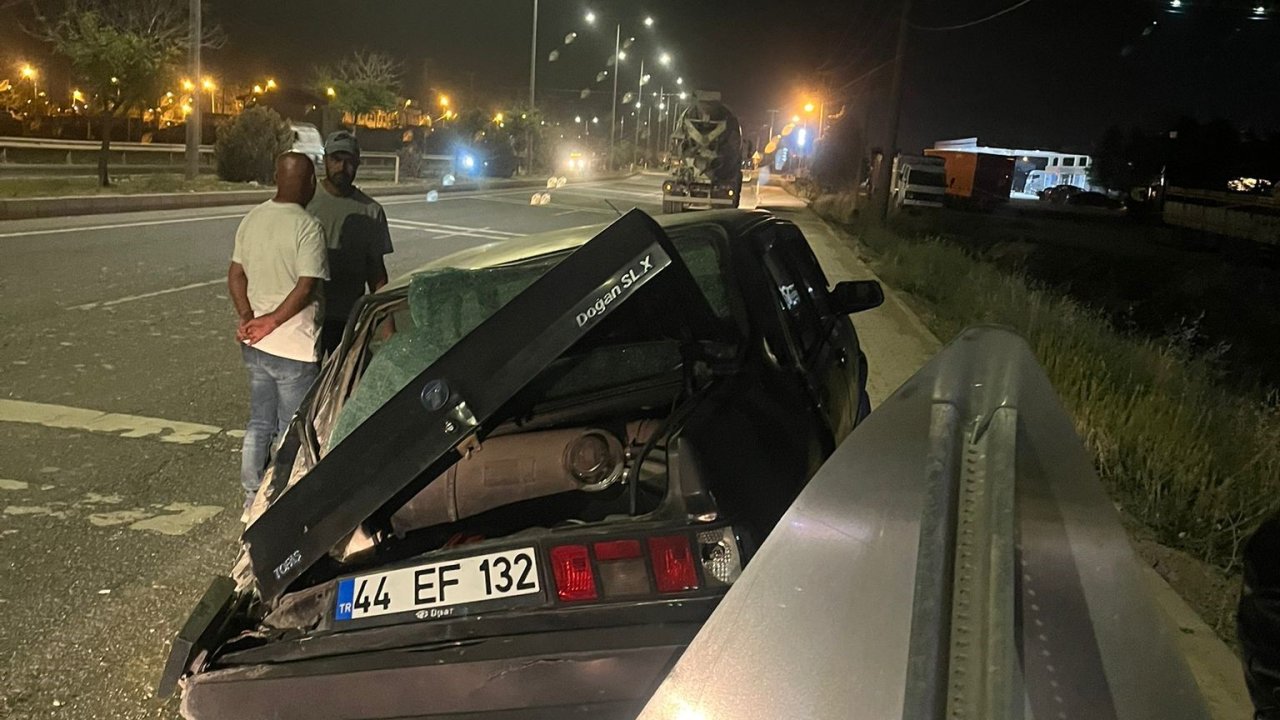 Malatya'da mikser otomobile çarptı, 1 yaralı