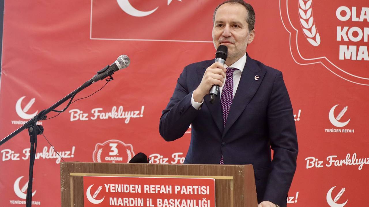 Fatih Erbakan Mardin’de 30 bin dolar sözü verdi