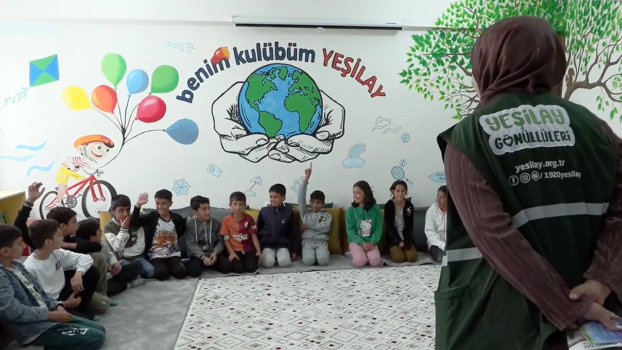 Diyarbakır Lice’de 700 öğrenciye bağımlılık eğitimi