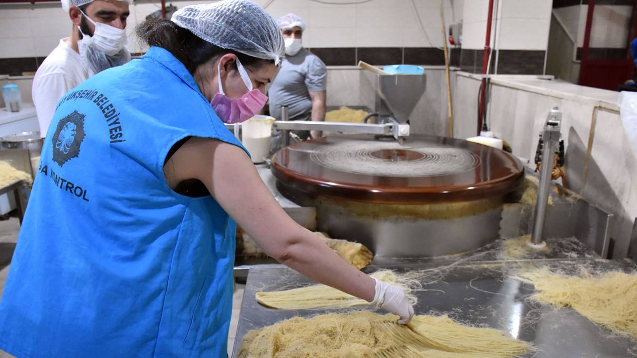 Büyükşehirden Diyarbakır’daki tatlıcılara bayram öncesi denetim
