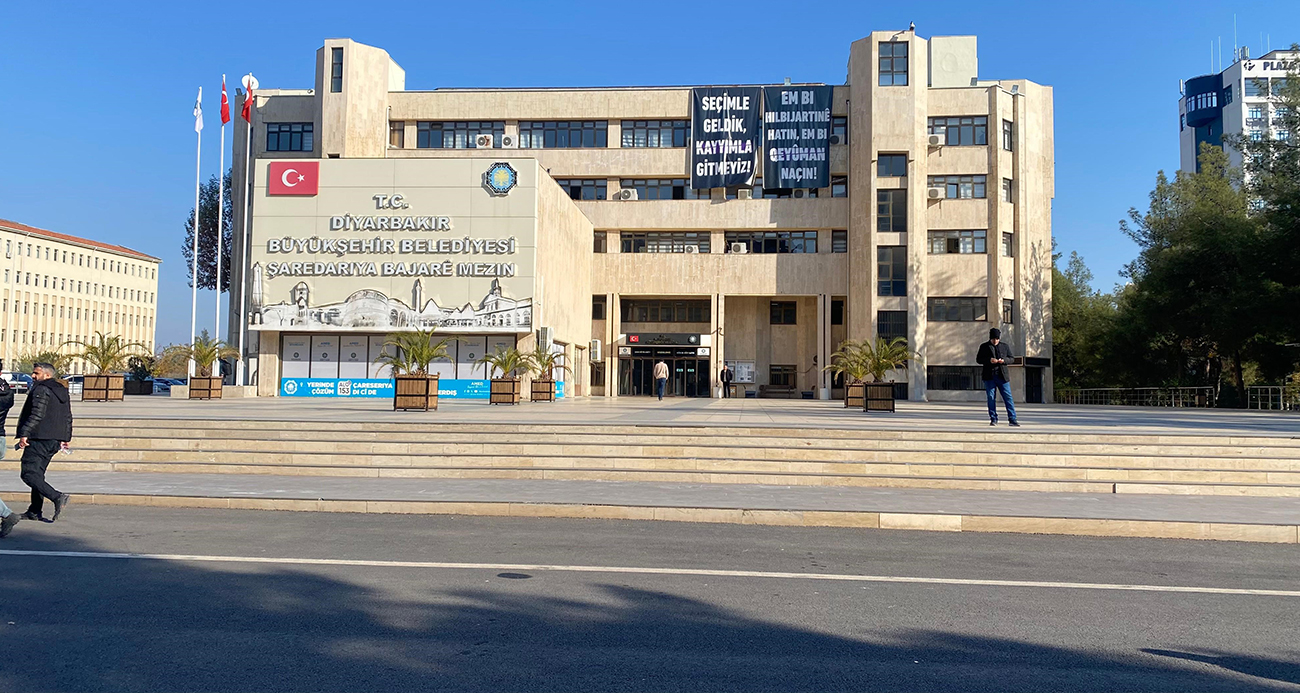 Diyarbakır’daki belediyeden Kürtçe kursu: Başvurular başladı
