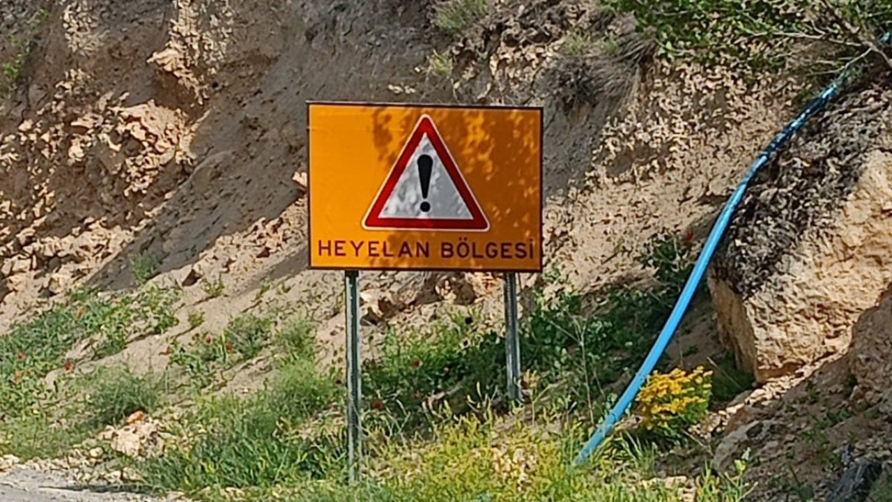 Malatya'da heyelan riski nedeniyle yol ulaşıma kapatıldı