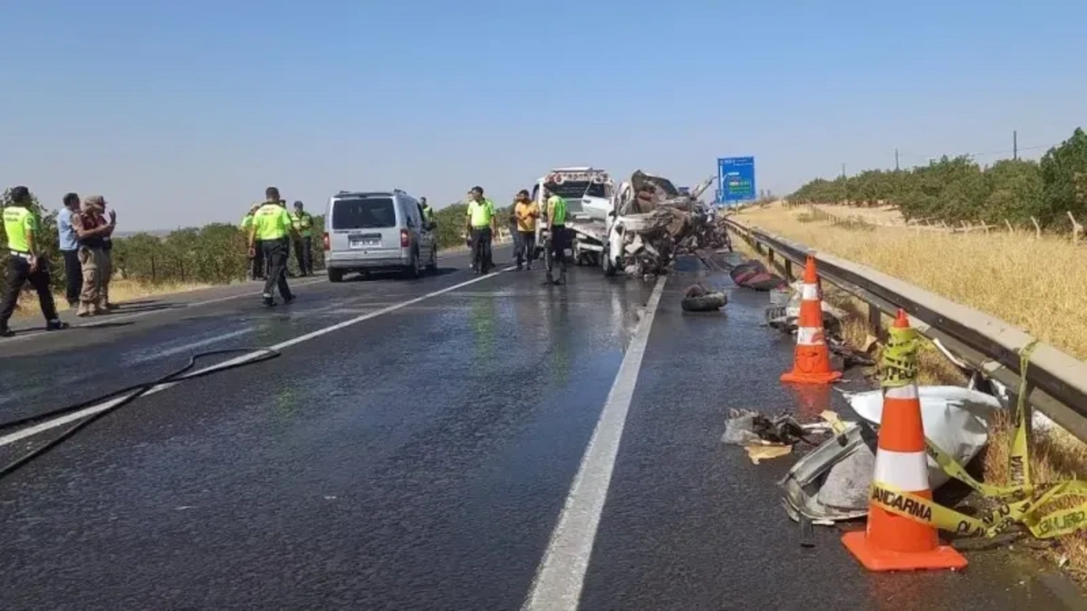 Şanlıurfa’da motosiklet ile otomobil çarpıştı, bir kişi öldü