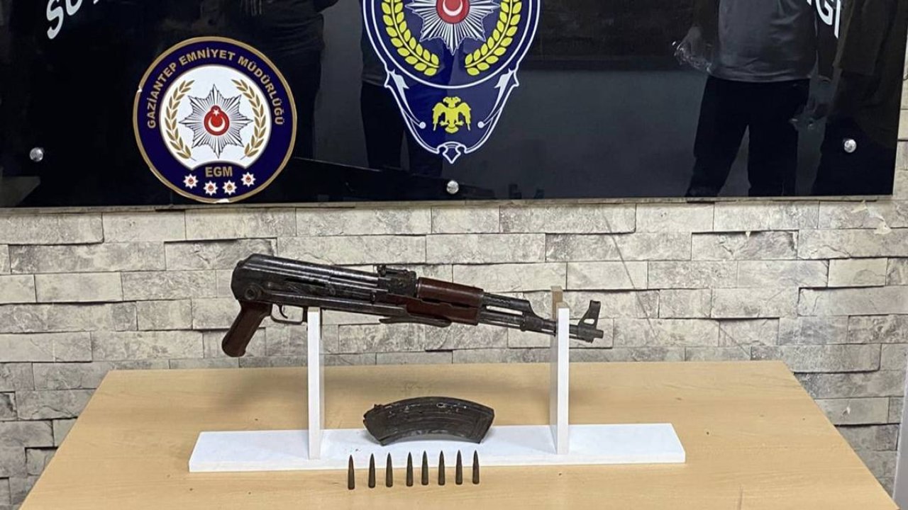 Gaziantep’te kalaşnikof tüfek ele geçirildi: 2 gözaltı
