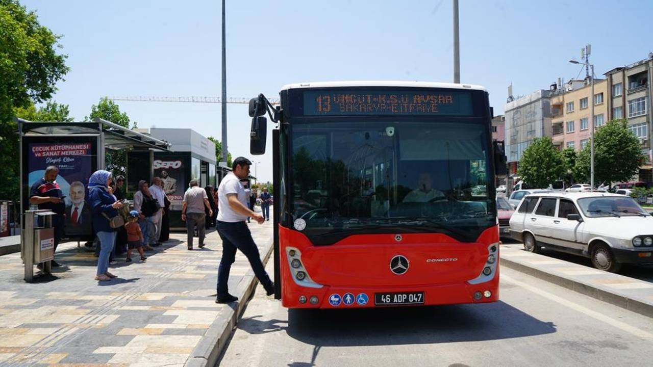 Bayramda 11 bin 250 yolcu ücretsiz taşındı