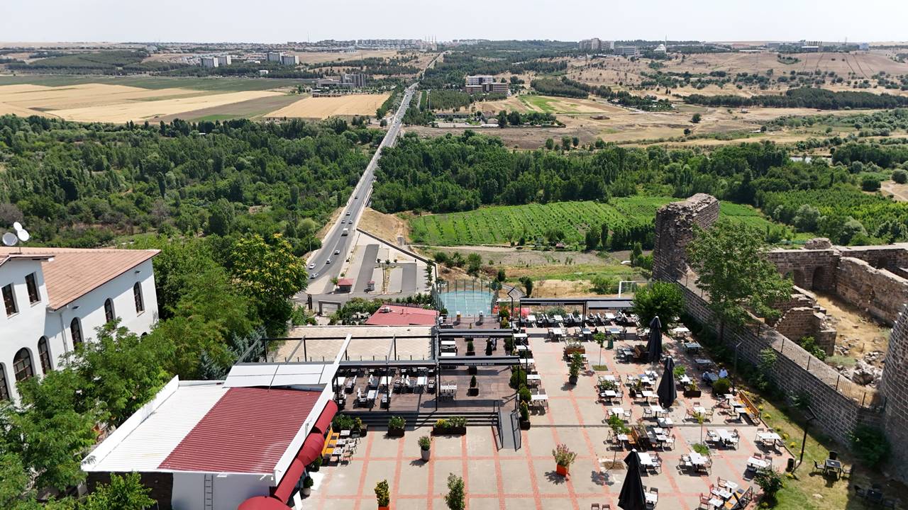 Diyarbakır’ın seyir terası yenilendi