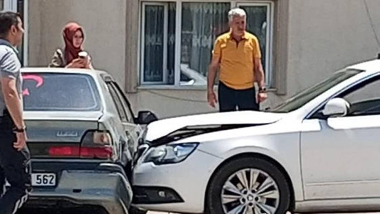 Erzurum’dan kalp krizi geçiren sürücü otomobile çarptı
