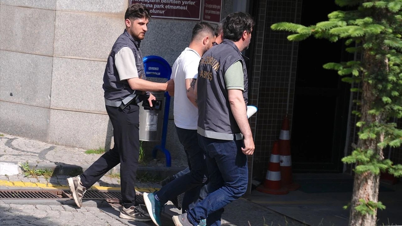 3 yaralı var: Erzurum'da bıçaklı kavga