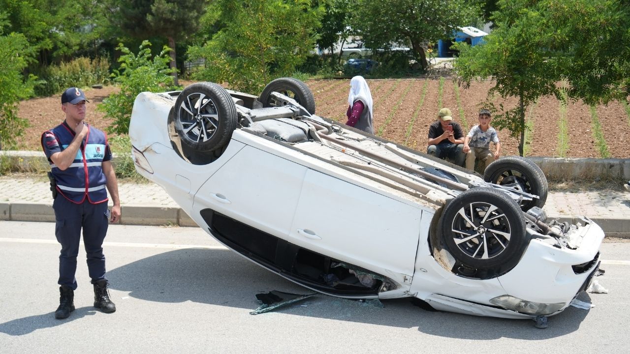 Muş'ta feci kaza: 6 kişi hastaneye kaldırıldı