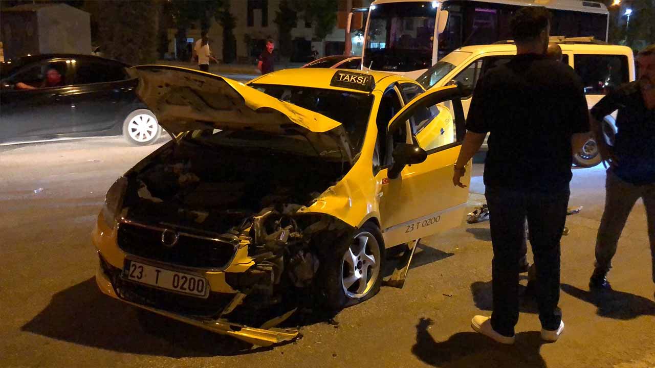 Elazığ'da trafik kazası: 1 kişi yaralandı