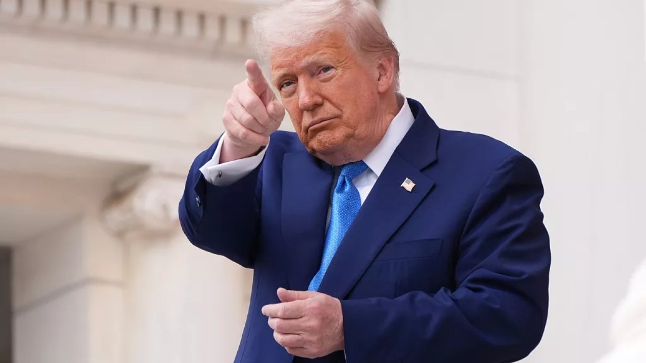 Trump'tan flaş iddia: İran''da kontrol bizde