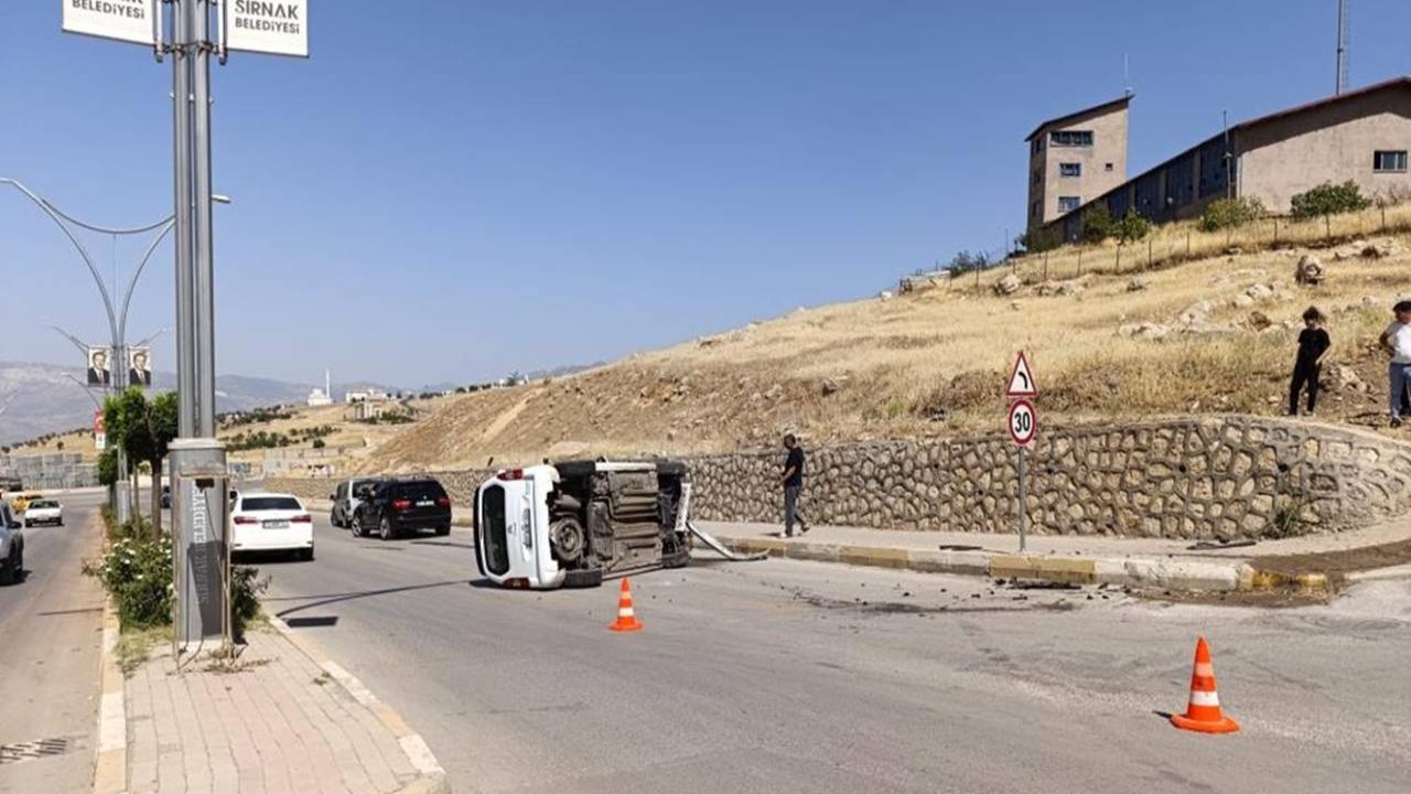 Şırnak’ta araç kontrolden çıktı: 2 yaralı