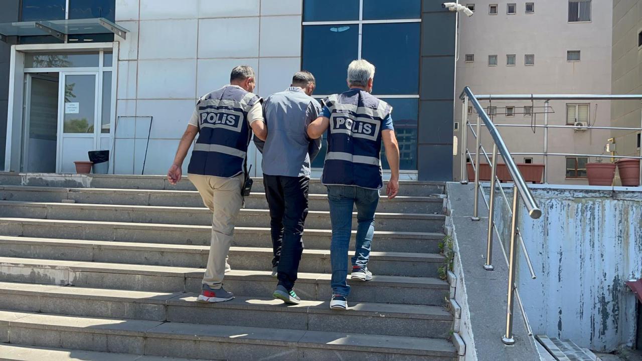 Aranan 103 şüpheli Bingöl'de yakayı ele verdi