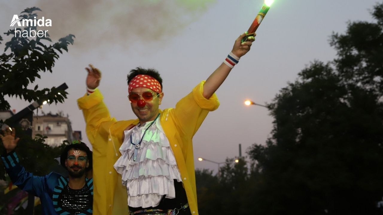 Rio karnavalını aratmayan görüntüler: Burası Diyarbakır
