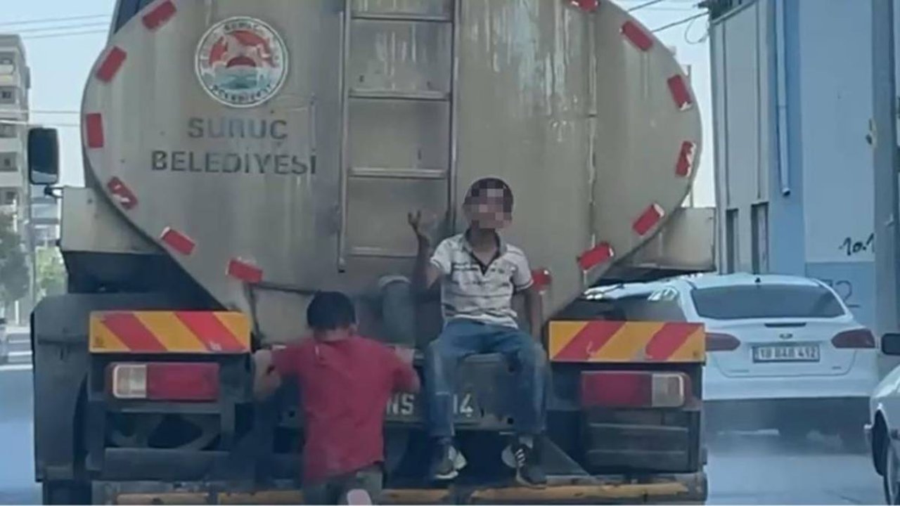 Şanlıurfa’da çocukların tehlikeli yolculuğu