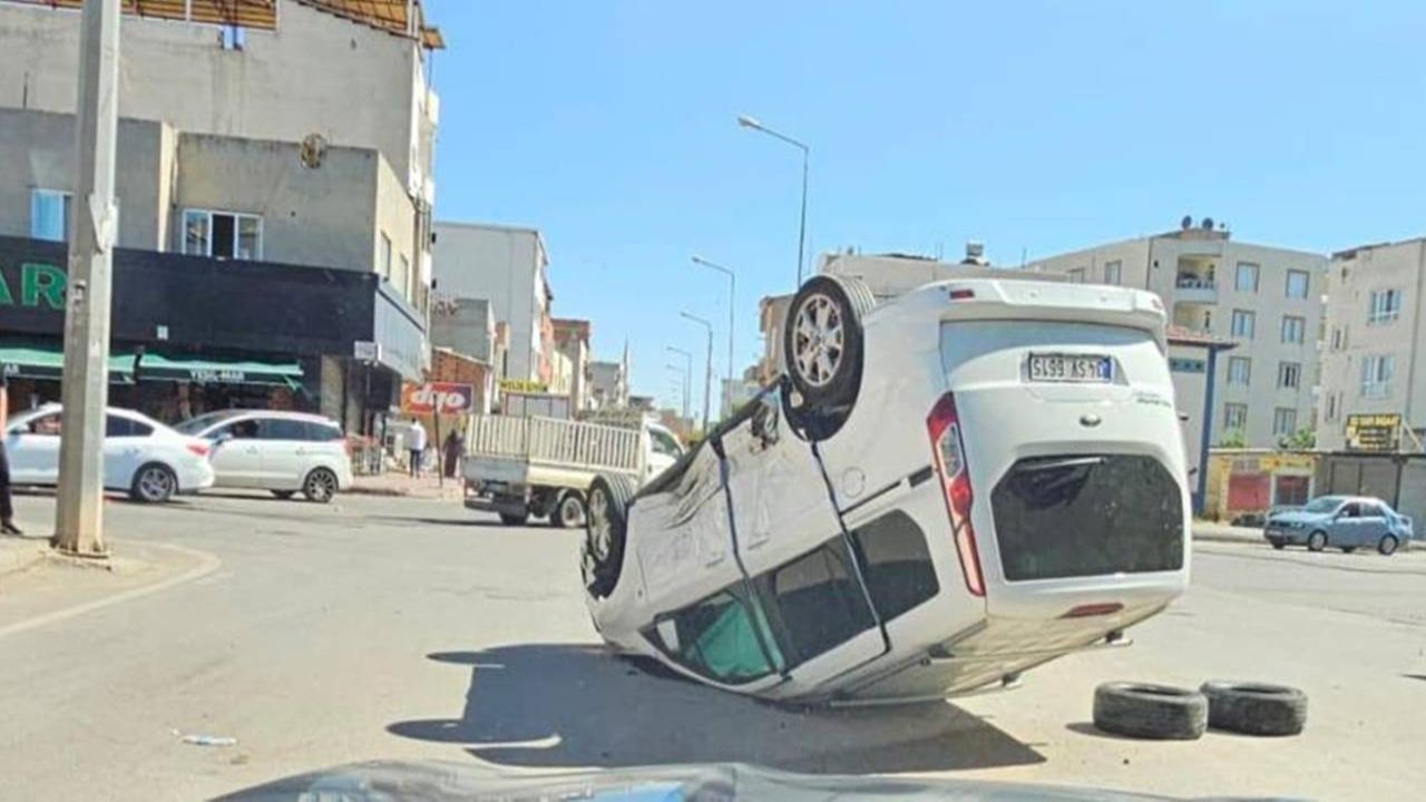 Batman’da ticari araç ile otomobil çarpıştı: 4 yaralı