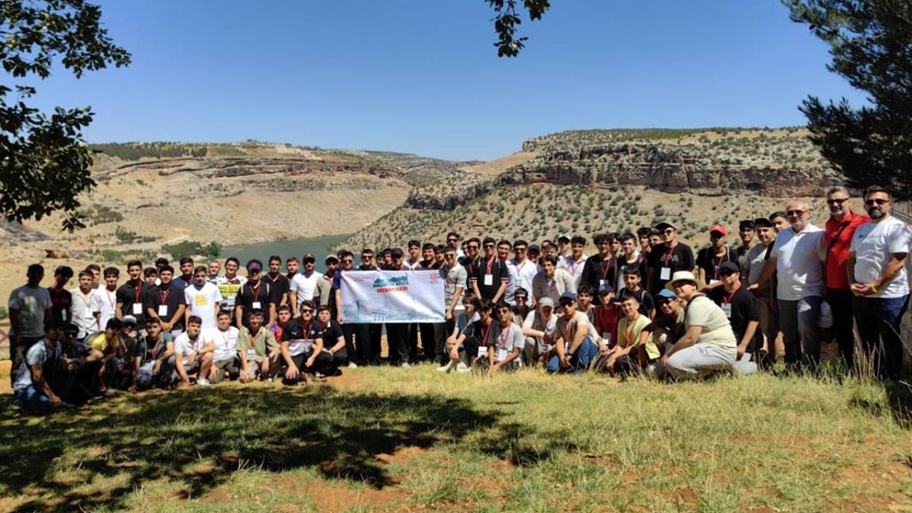 10 ilden 80 öğrenci Diyarbakır’da buluştu