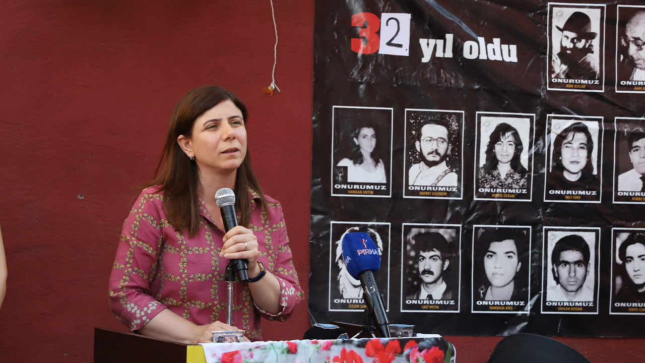 Serra Bucak: Barış, önce hesaplaşmayı gerektirir
