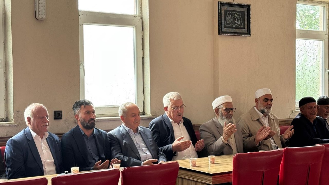 Yılların husumeti Ağrı'da sona erdi: Aileler barıştı