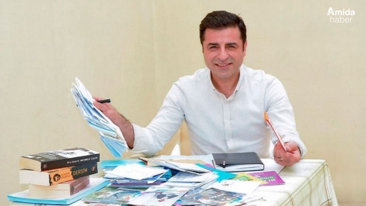 Diyarbakırlı siyasetçiden Demirtaş’a sürpriz ziyaret