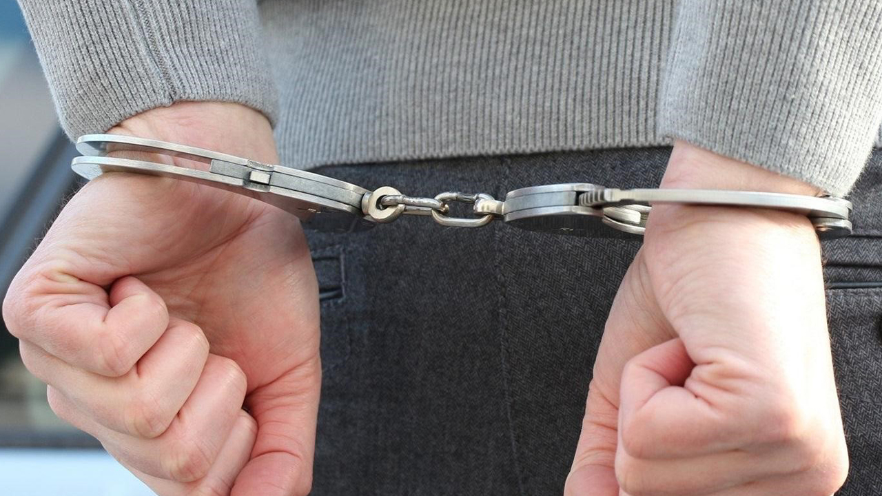 Bingöl’de aranan 2 şahıs yakalandı