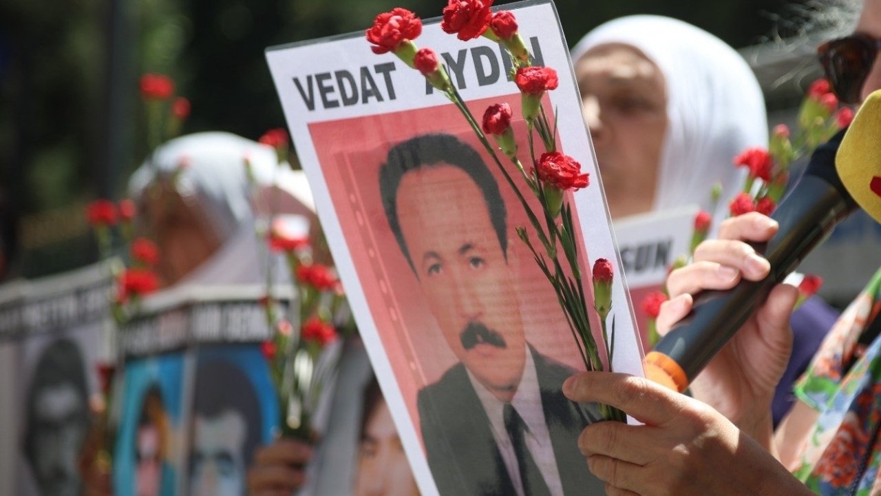 Cumartesi Anneleri Vedat Aydın için toplandı